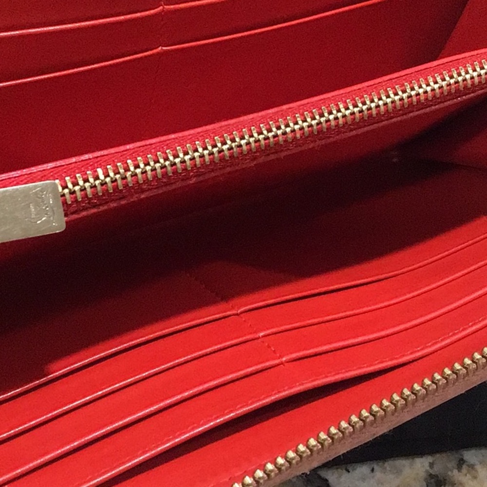 Christian Louboutin Pink and Gold Wallet - Picture 6 of 9